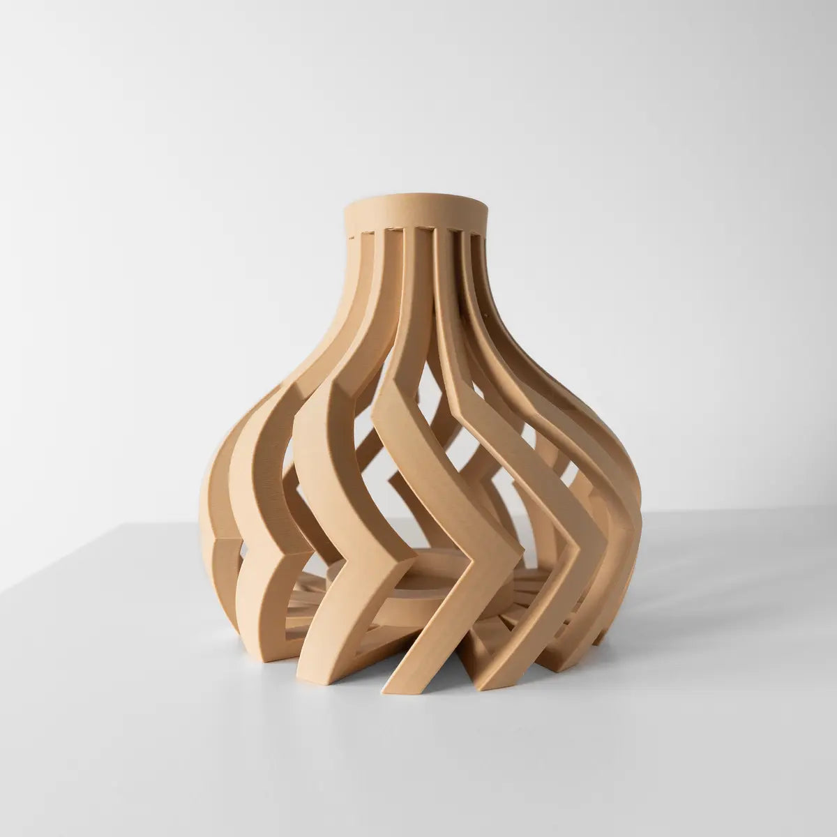 Vase court "Nera"