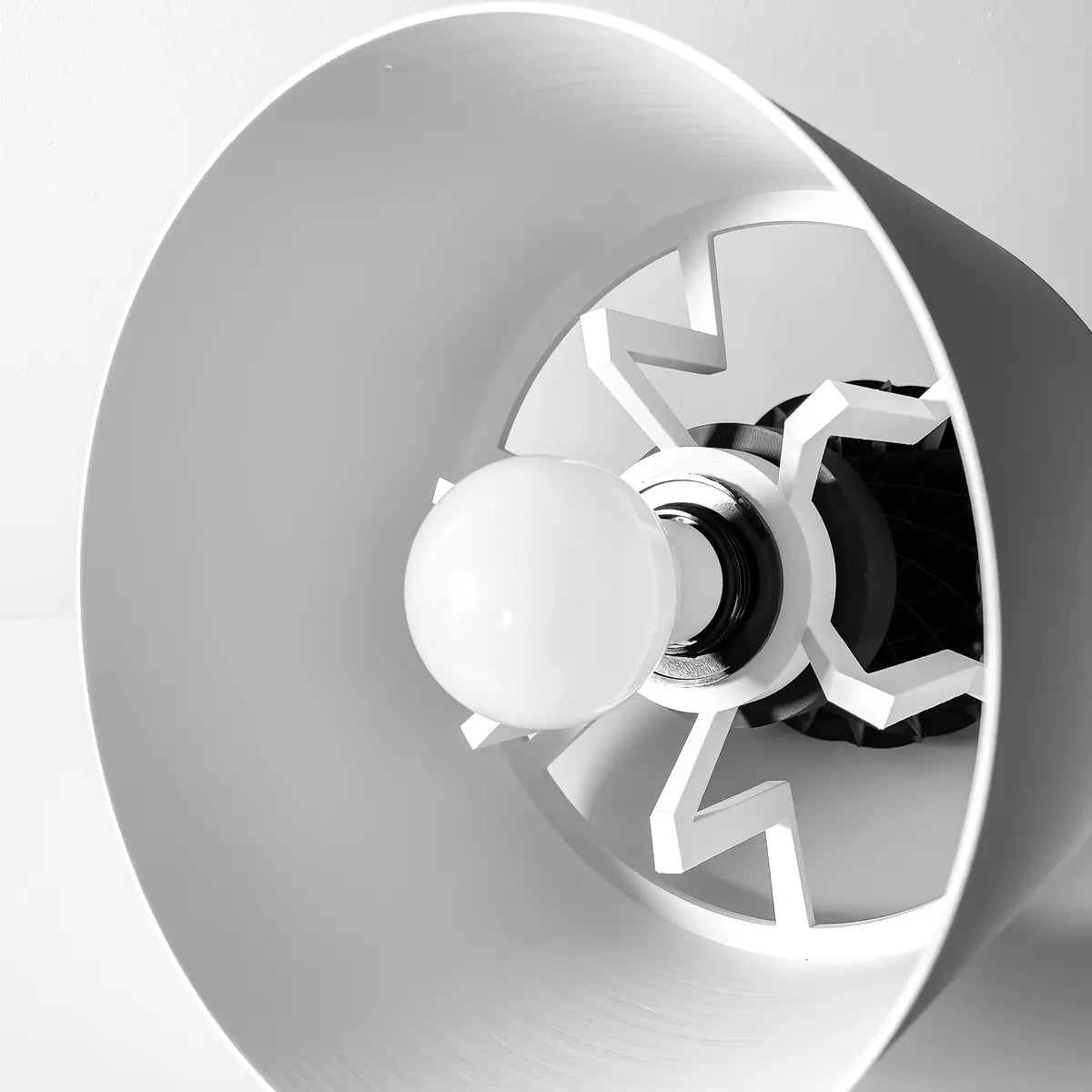Lampe "Helyr"