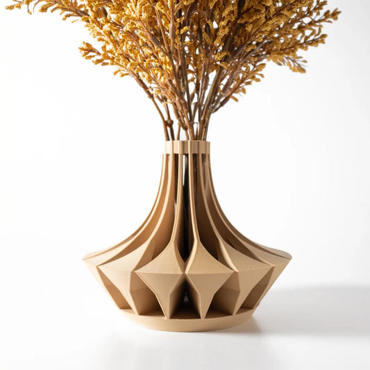 Vase court "Pekalla"